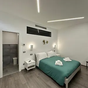  Appartamento San Saba Street 52 Italia