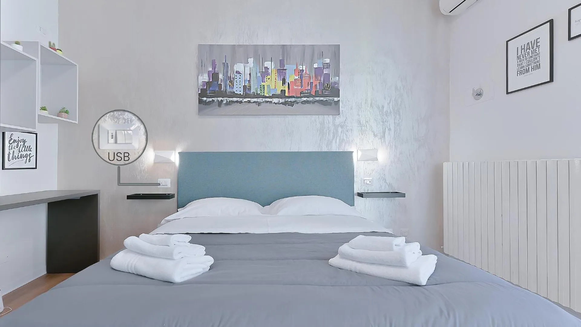 Taron House - Bologna Center Station & Fiera Apartment Italy